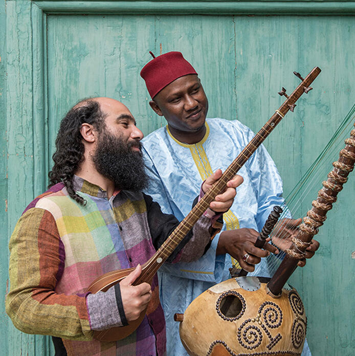Constantinople (Kiya Tabassian) & Ablaye Cissoko
